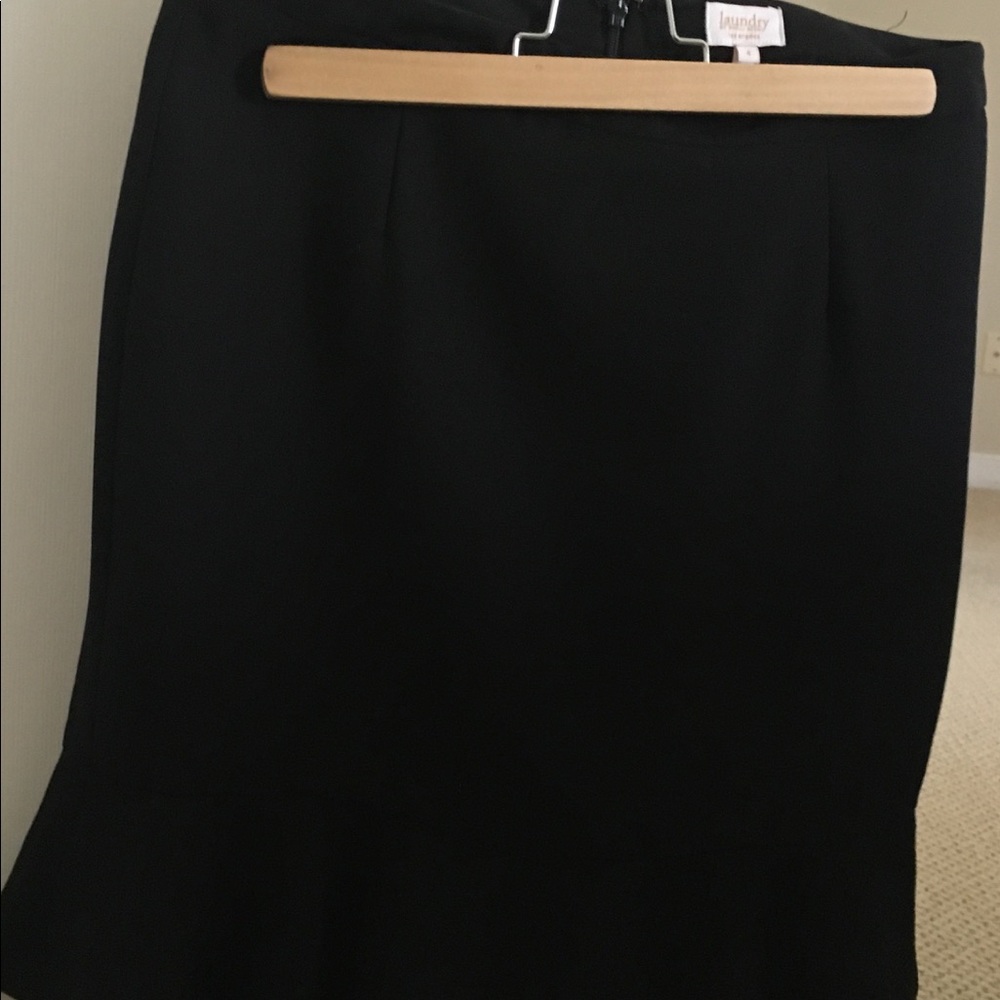 Black Skirt